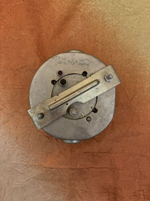 Автомобільні годинники періоду ссср.АЧГ-3.