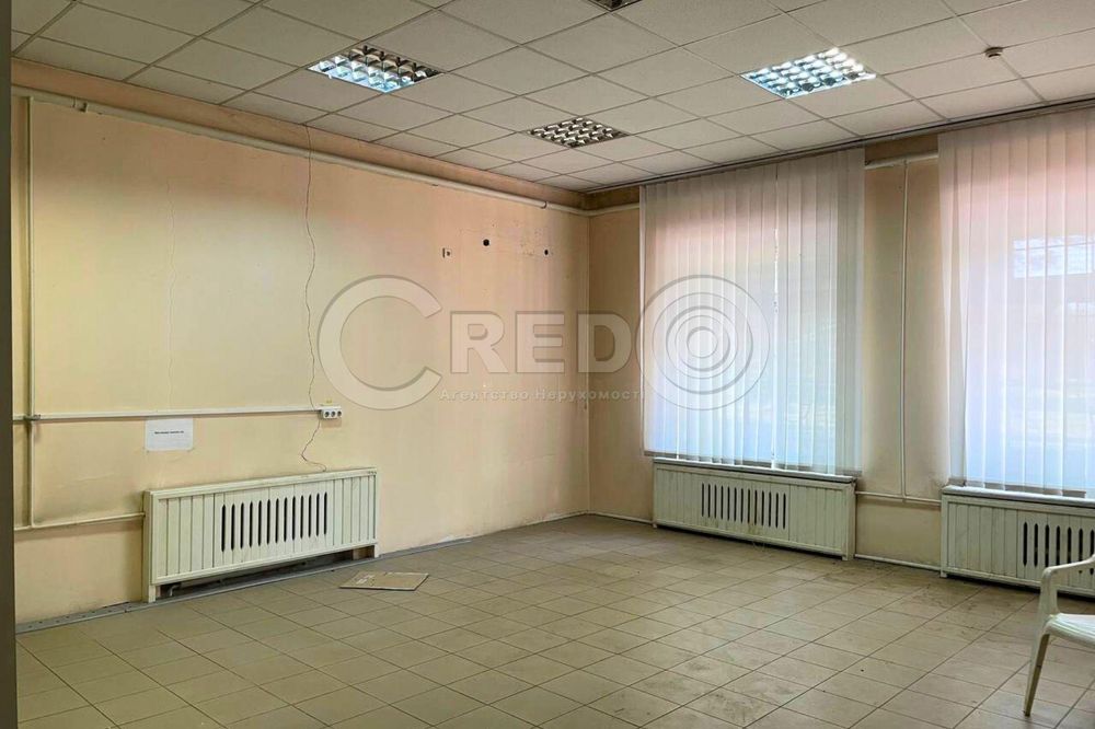 Продаж 1-поверхової будівлі, вул. Ф. Караманця