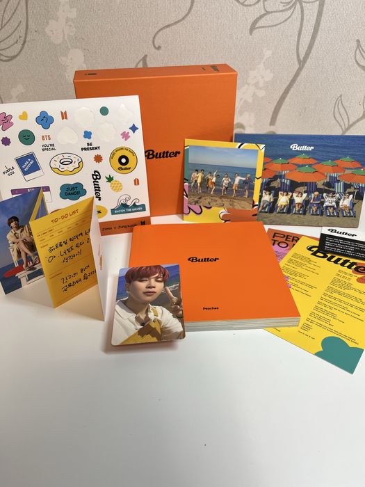 Альбом BTS «Butter» Peaches Ver.: 729 грн. - Коллекционирование