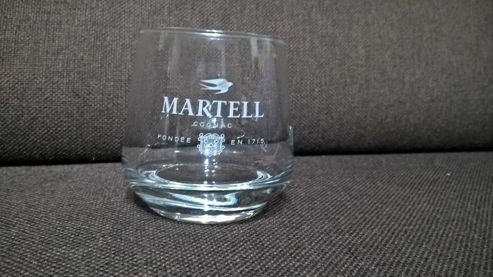 szklanka Martell koniak cognac