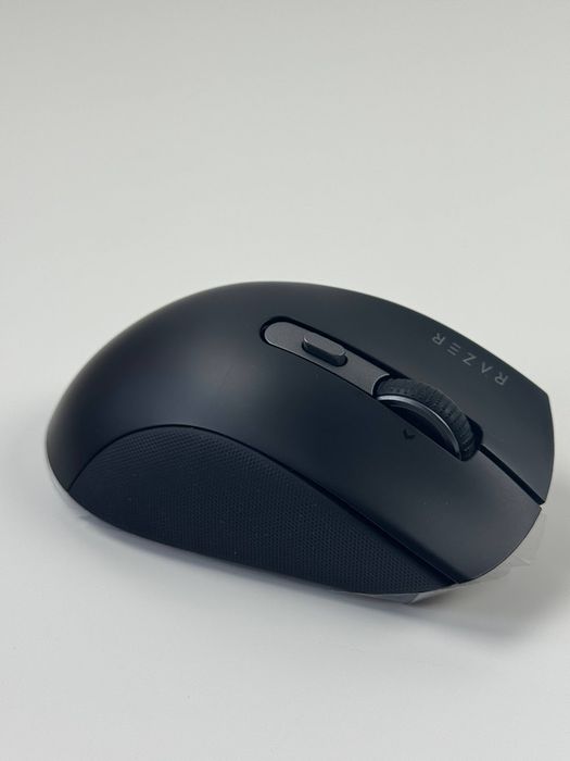Bezprzewodowa mysz Razer Pro Click V2 Black (‎RZ01-03900100-R3M1)