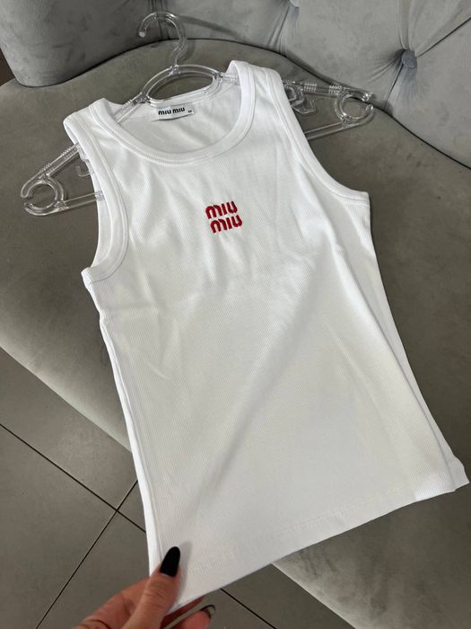 Майка miu miu баленсіага