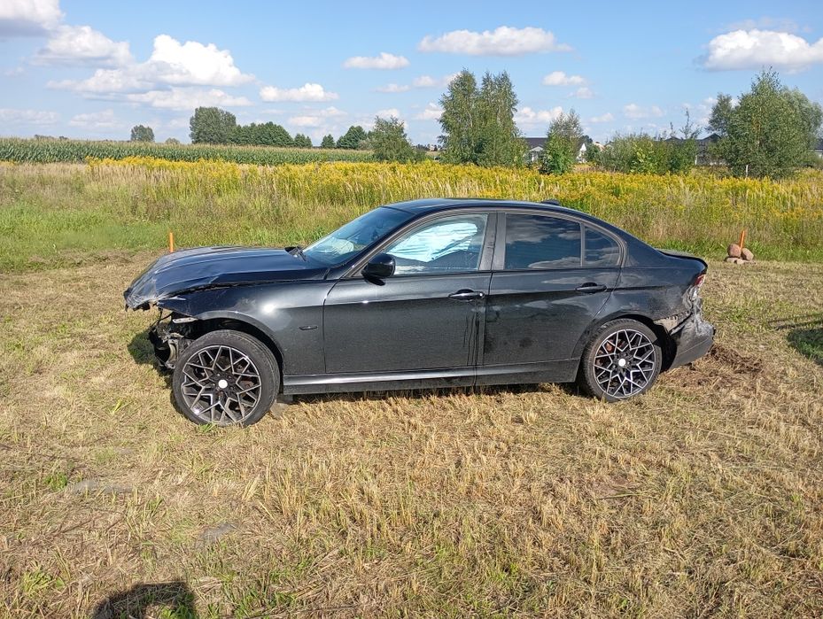 BMW e90 2.0 uszkodzona
