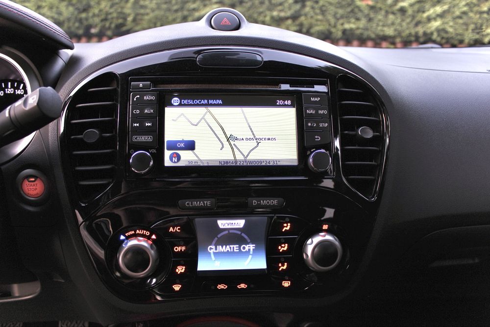 Nissan Juke 1.2 DIG-T Tekna - Nacional // 136 000 kms // 2015 // Gasolina
