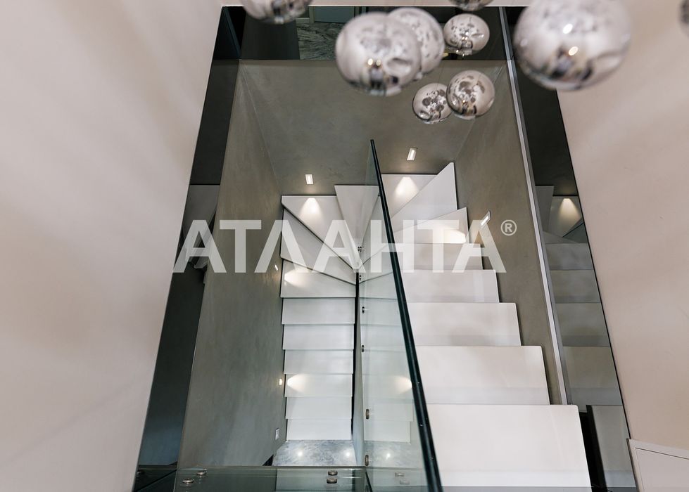 Продаж елегантної дворівневої квартири у Львові, пр.Чорновола