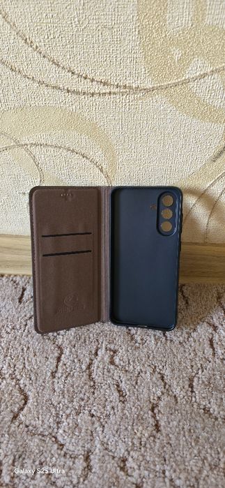 Кожаный Чехол Книжка Samsung A36