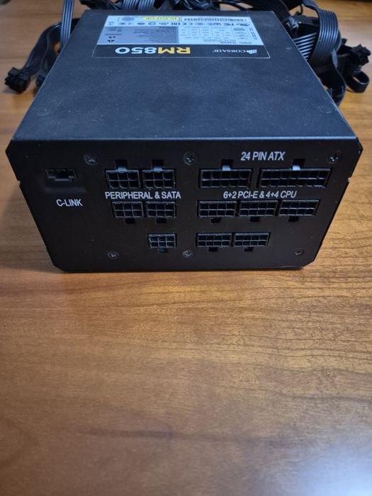 Fonte de alimentação Corsair RM 850 Gold Plus