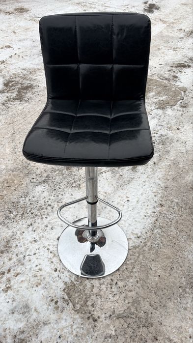 Барний стул/стул бровиста