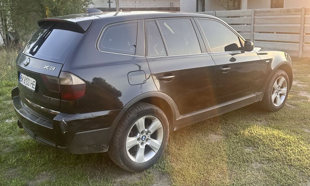 Продам BMW X3 E83