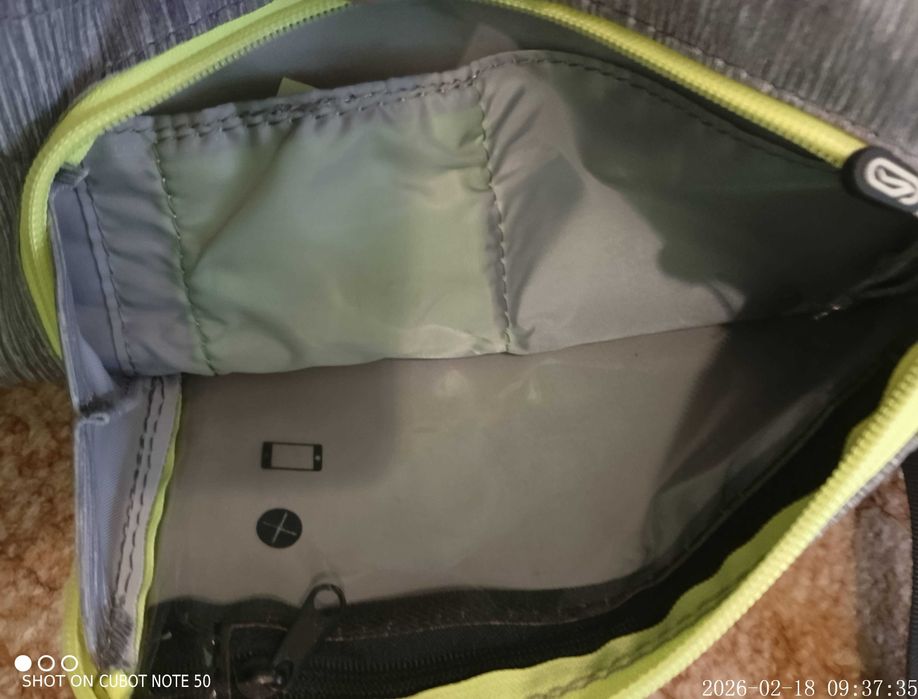 Torba saszetka do biegania na telefon i drobiazgi