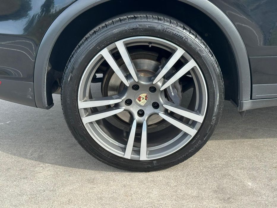 Porsche Cayenne 3.0 V6