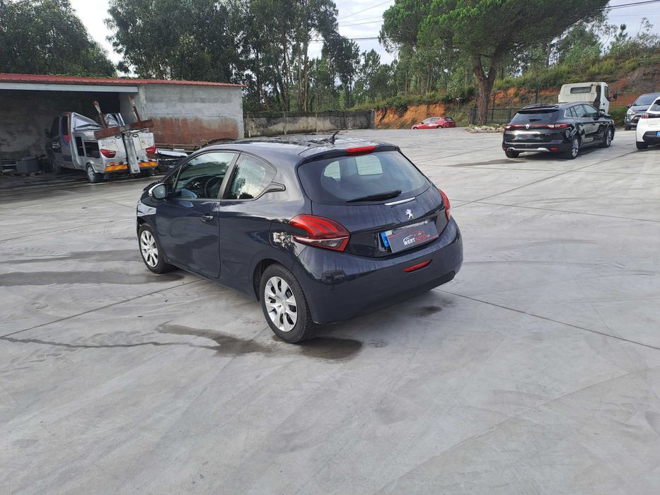 Peugeot 208 1.2 VTi PureTech, 2018