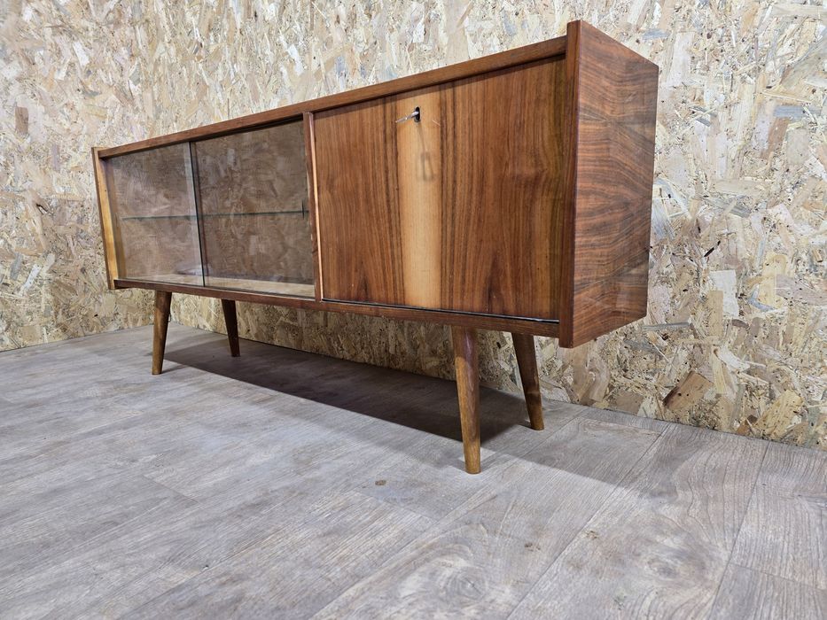 Komoda prl transport