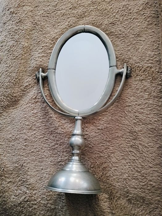 Espelho e Castiçal em Estanho