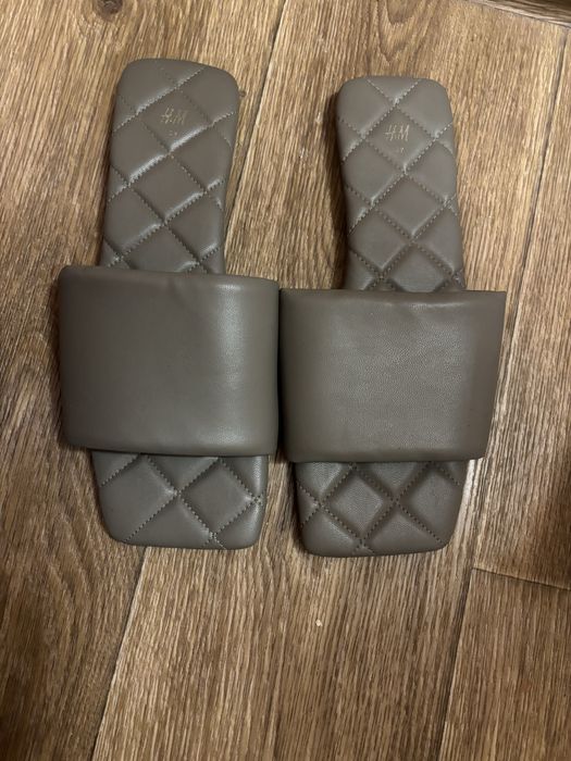 Шльопанці h&m 38 розмір