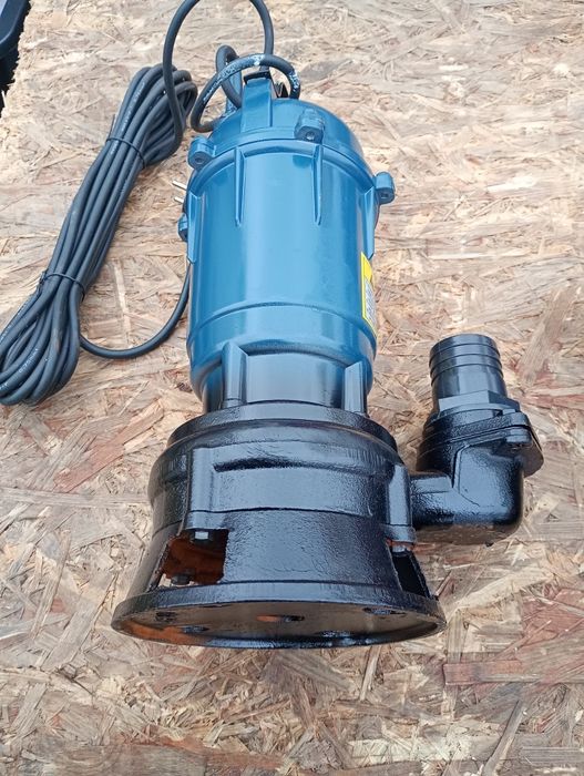 Pompa do szamba i wody z rozdrabniaczem