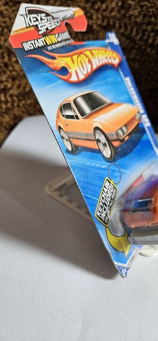 Volkswagen sp2 hot wheels wersja z brelokiem do kluczy