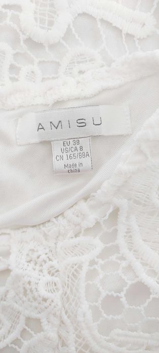Biała koronkowa dwuwarstwowa sukienka AMISU, R. M