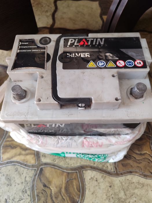 АКБ автомобильный 60/600