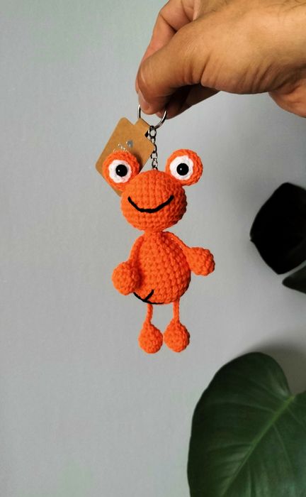 Pomarańczowa żabka, brelok do kluczy, do plecaka, do wózka, do auta