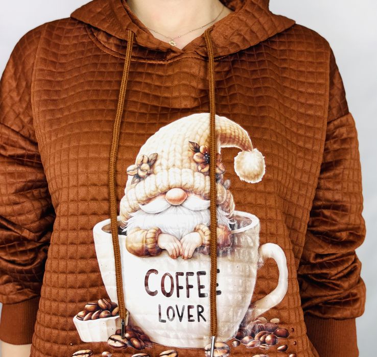 Brązowa pikowana bluza z kapturem L 40