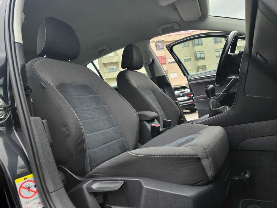 Volkswagen golf VII 1.6tdi 110cv "look gti"