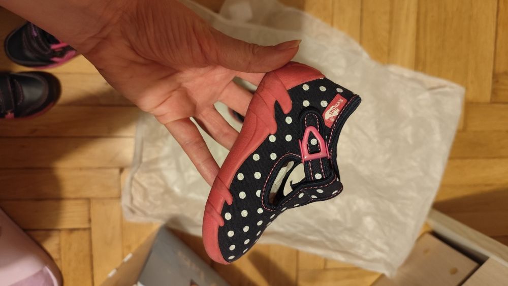 buty dziecięce, 22