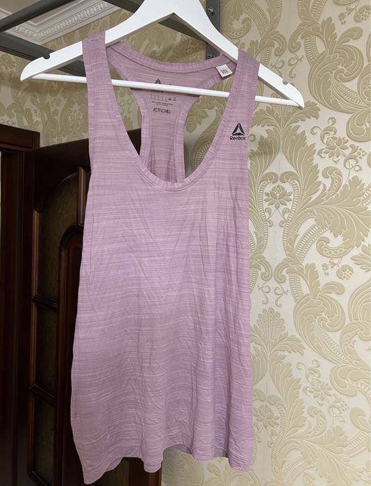 Жіноча спортивна майка Reebok Activchill