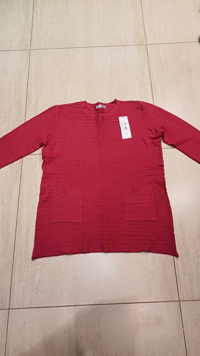 Sweter damski czerwony XXL.