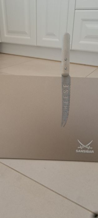 Płyta magnetyczna na noże firmy Sansibat