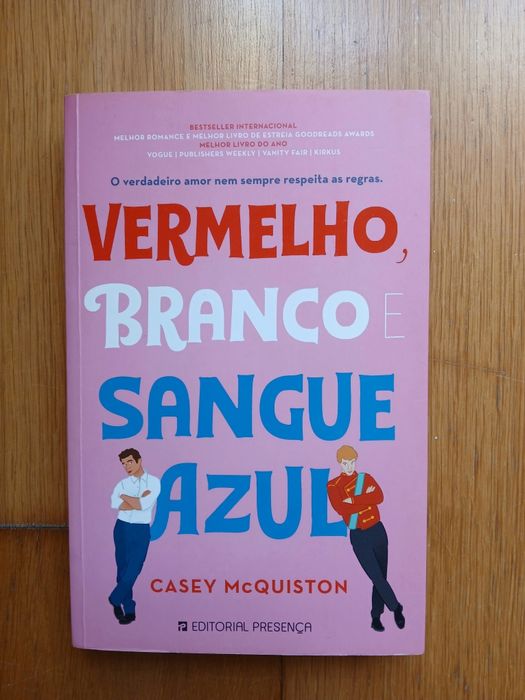 Livro "Vermelho, Branco e Sangue Azul", Casey McQuiston