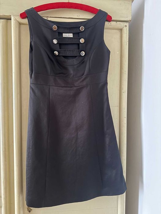 Elegancka sukienka r.36 Karen Millen brązowa