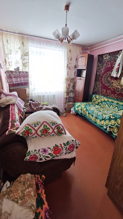 Продаж квартири с. Грозино