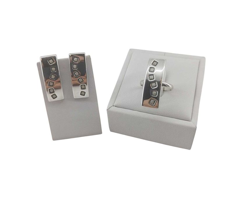 Srebrny pierścionek + Kolczyki 5,30 g