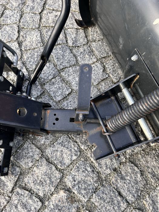 Ciągniczek kosiarka MTD Lux Tools RT 155-92H