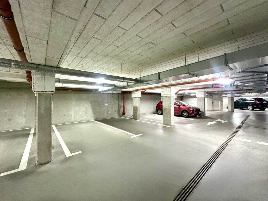 Lokal_Biskupin_ul.Bacciarellego_99m2_nowe osiedle