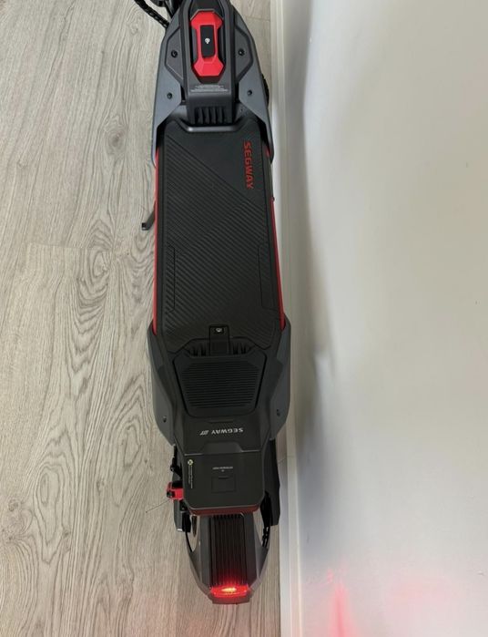 Segway-Ninebot ZT3 Pro (Como Nova) – Trotinete Todo-o-Terreno