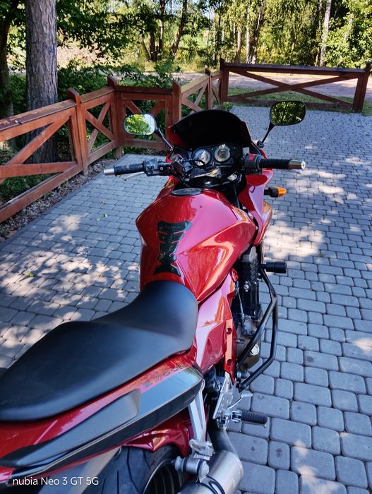 Kawasaki z 750 s.2005 року.