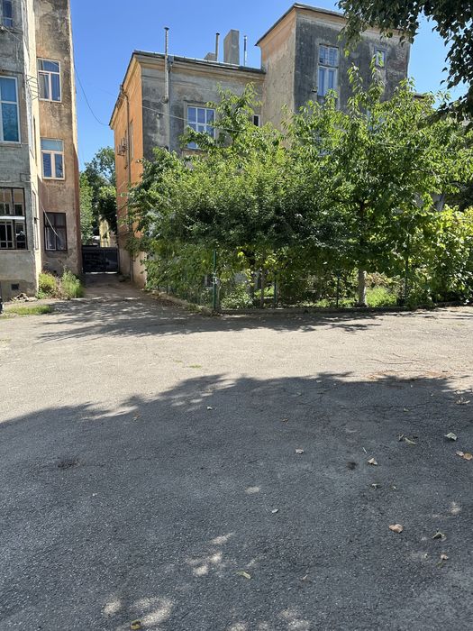 Продаж гаражу в центрі