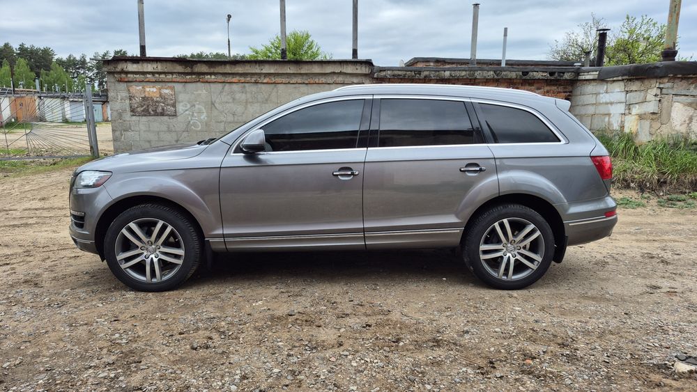 Продам Audi Q7 4l 2013