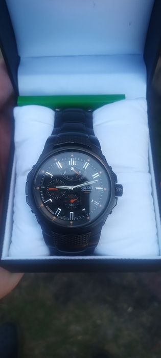 Продам годинники  orient
