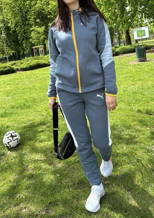 Спортивний костюм PUMA EVOSTRIPE