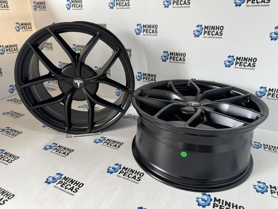 Jantes Look Tesla Model S em 20 (5x114.3) Preto Matte