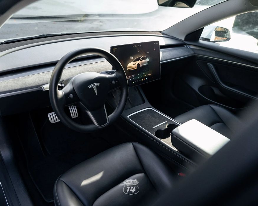 Tesla Model 3 Performance Tração Integral