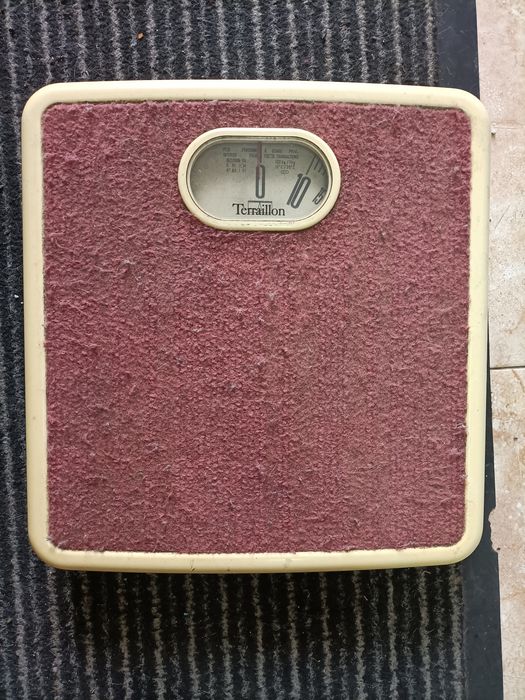 Bedroom or Bathroom Scale