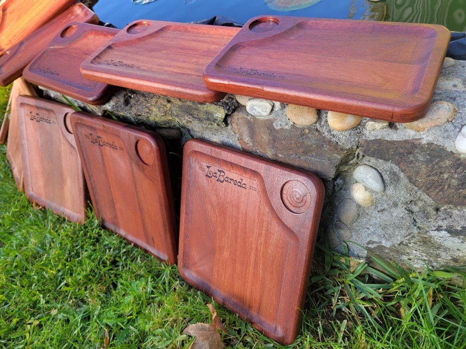 Tábuas artesanais, churrasco, madeira tropical, restaurante, catering