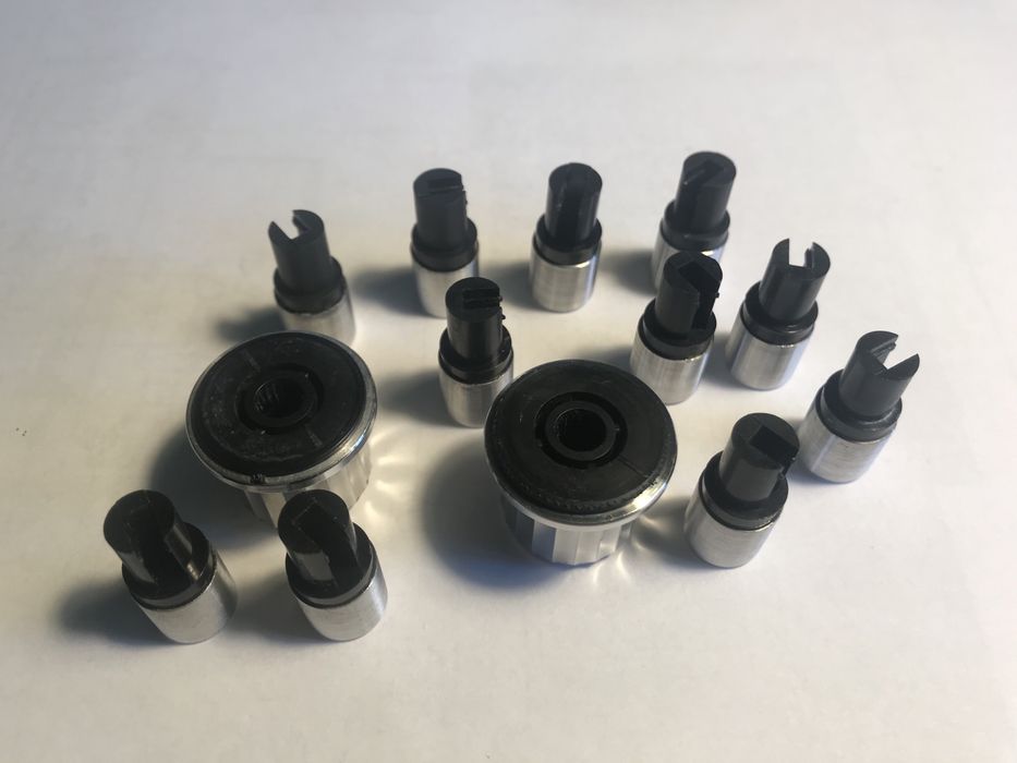 UNITRA DIORA TSH 110 komplet gałek i przycisków