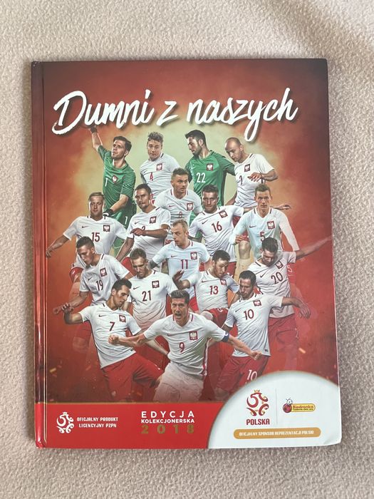 Album z kartami pilkarskimi