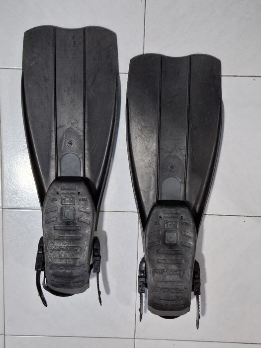 Barbatanas mergulho Cressi Pro Light Preto