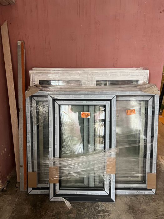 okno pcv kolor biały